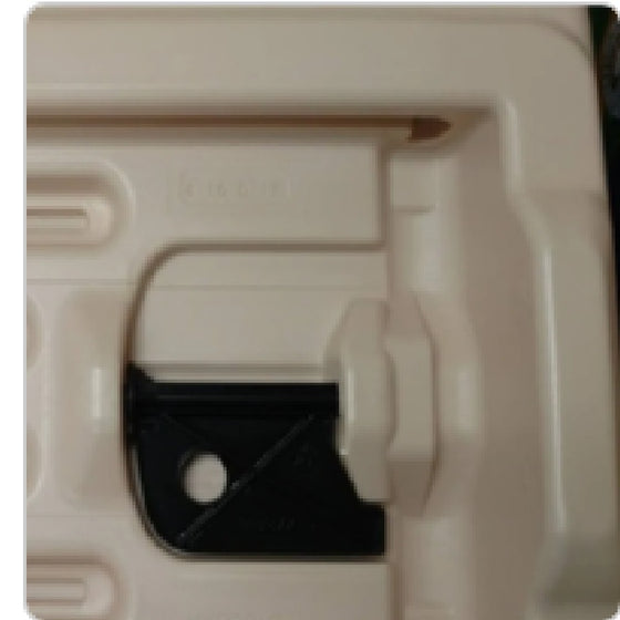 LATCH BLACK
